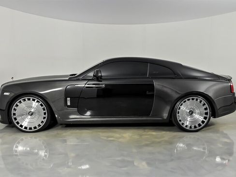 Used 2016 Rolls-Royce Wraith RWD image 7