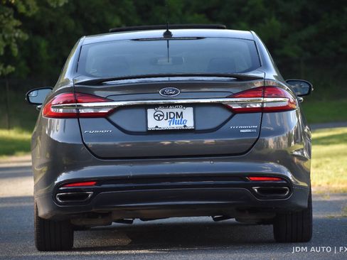 Used 2018 Ford Fusion Titanium AWD/4WD image 6