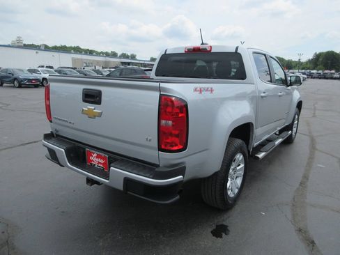 Used 2019 Chevrolet Colorado LT AWD/4WD image 6