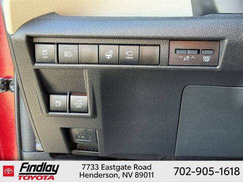 Certified 2023 Toyota Sienna Platinum FWD image 20