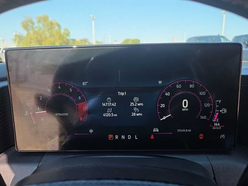Used 2025 Ford Mustang Coupe RWD image 22