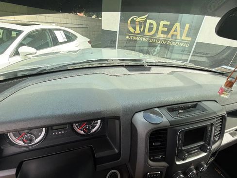 Used 2019 RAM 1500 Express RWD image 13