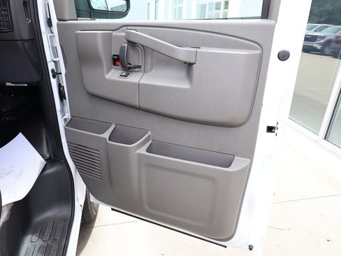 New 2026 Chevrolet Express 3500 Extended w/ Driver Convenience Package RWD image 24