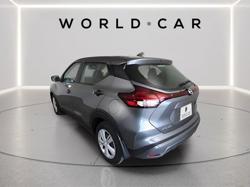 Used 2024 Nissan Kicks S image 5