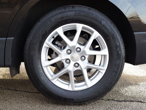 Used 2024 Chevrolet Equinox LT w/ LPO, Floor Liner Package image 34