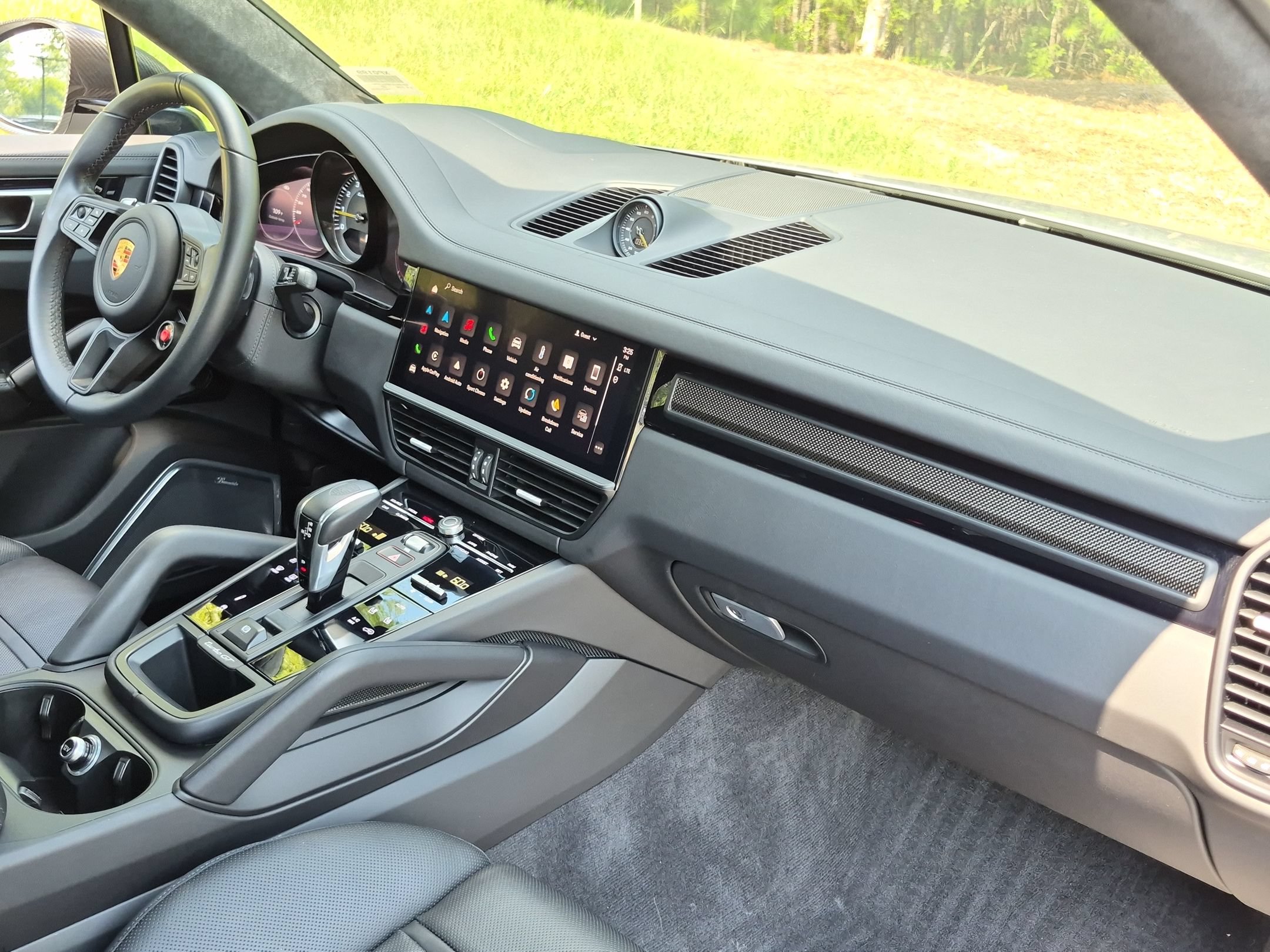 Certified 2023 Porsche Cayenne Turbo GT AWD/4WD image 25
