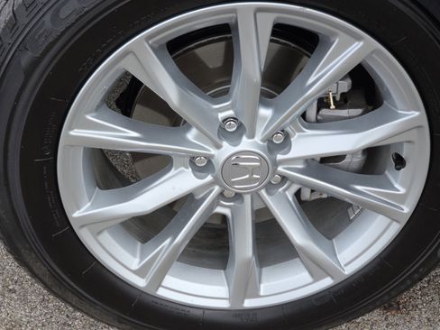 Used 2024 Honda CR-V EX image 10