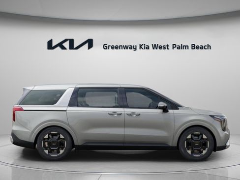 New 2026 Kia Carnival EX image 9