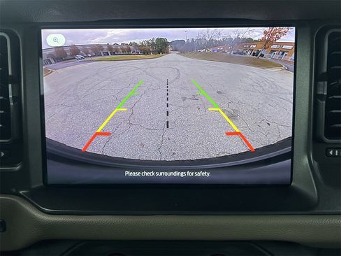 New 2025 Ford Bronco 4-Door image 3