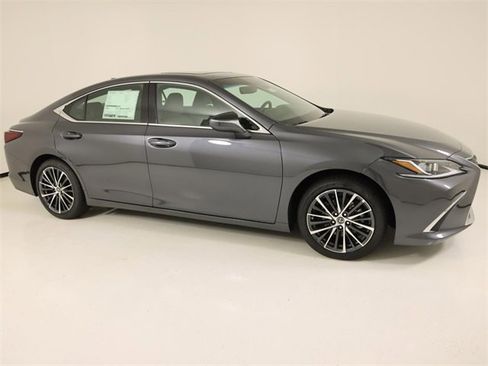 New 2025 Lexus ES 350 w/ Premium Package image 5