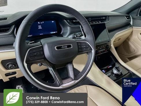 Used 2025 Jeep Grand Cherokee L Limited w/ Luxury Tech Group II AWD/4WD image 12