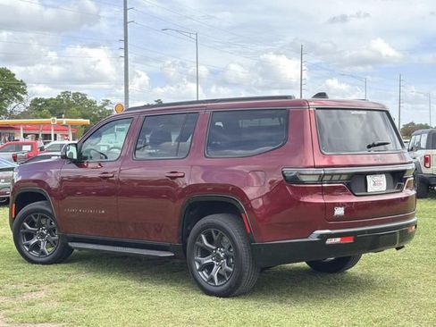 New 2026 Jeep Grand Wagoneer Limited w/ Convenience Group I AWD/4WD image 14