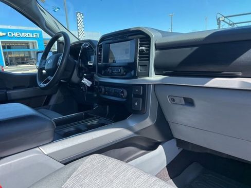 Used 2021 Ford F150 XLT image 32