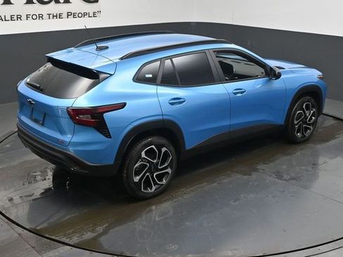 New 2026 Chevrolet Trax RS w/ Driver Confidence Package image 18