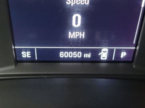 Used 2024 Chevrolet Malibu LT image 24