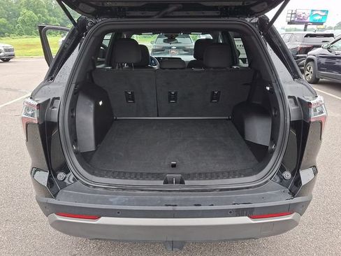 Used 2025 Chevrolet Equinox LT AWD/4WD image 29