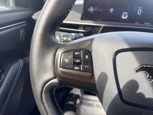 Used 2025 Ford Mustang Mach-E Select image 18