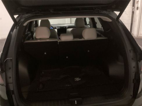 Certified 2024 Hyundai Tucson SEL w/ Convenience Package AWD/4WD image 12