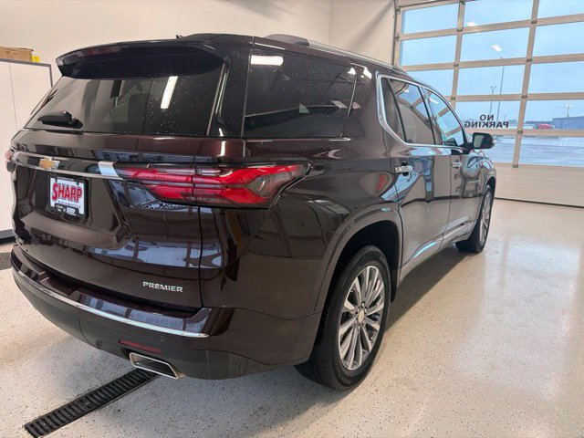 Used 2023 Chevrolet Traverse Premier AWD/4WD image 9