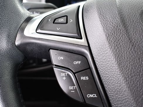 Used 2024 Ford Edge SEL w/ Convenience Package image 31