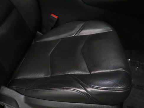 Used 2020 Cadillac Escalade ESV Premium Luxury image 30