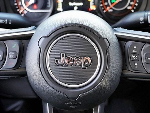 New 2025 Jeep Gladiator Sport image 41