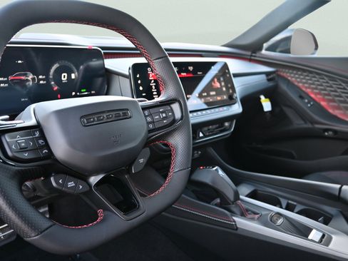 New 2024 Dodge Charger Daytona R/T w/ Plus Group AWD/4WD image 35