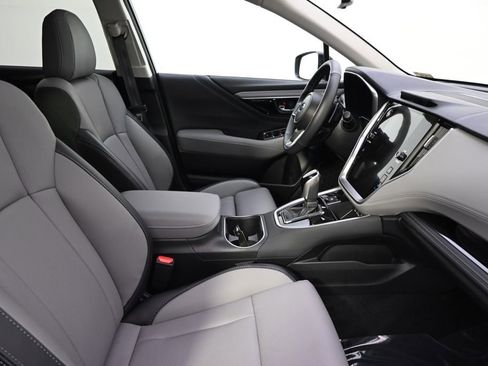 Certified 2025 Subaru Outback Limited AWD/4WD image 16
