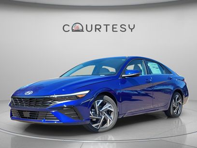 Certified 2025 Hyundai Elantra Limited