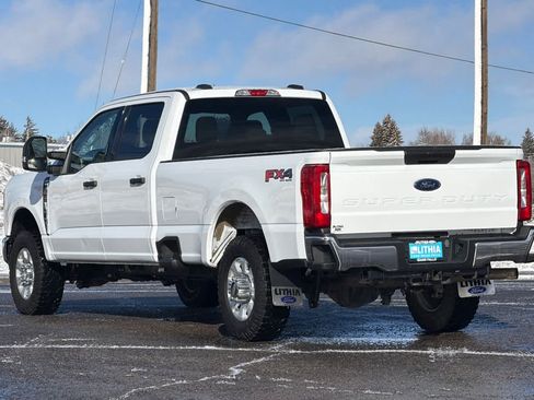 Used 2023 Ford F350 XLT w/ FX4 Off-Road Package image 6