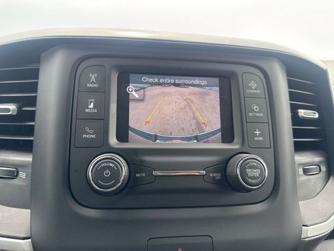 Used 2020 RAM 1500 Big Horn RWD image 42