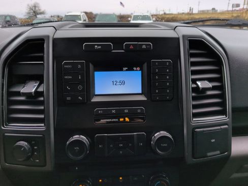 Used 2018 Ford F150 XLT image 23