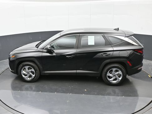 Used 2023 Hyundai Tucson SE AWD/4WD image 36