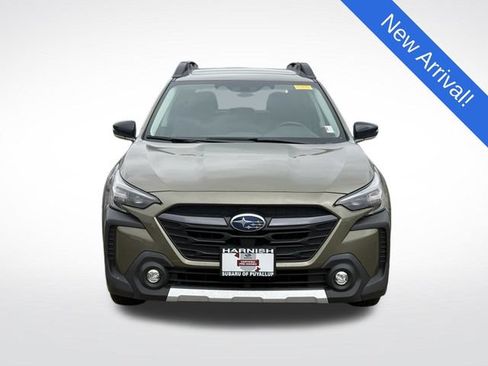 Certified 2025 Subaru Outback Limited AWD/4WD image 2