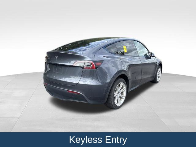 Used 2023 Tesla Model Y Long Range AWD/4WD image 9