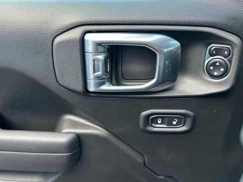 New 2026 Jeep Gladiator Mojave AWD/4WD image 10