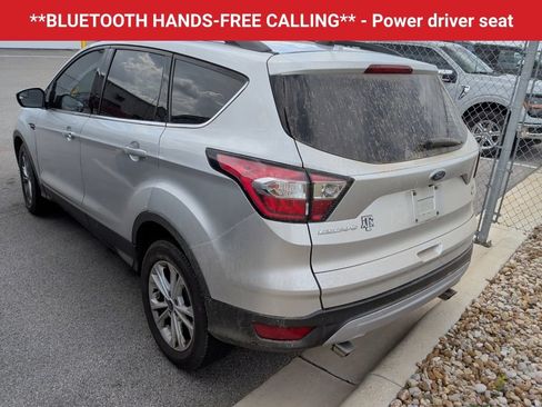 Used 2018 Ford Escape SE FWD image 5