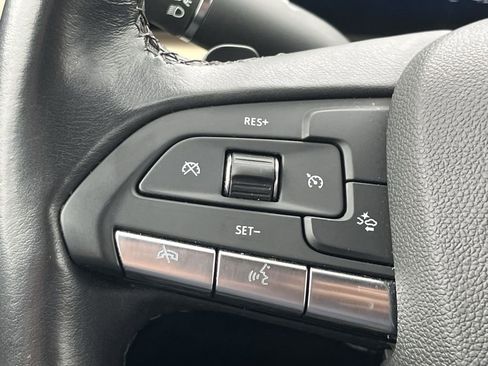 Certified 2024 Cadillac XT4 Premium Luxury image 42