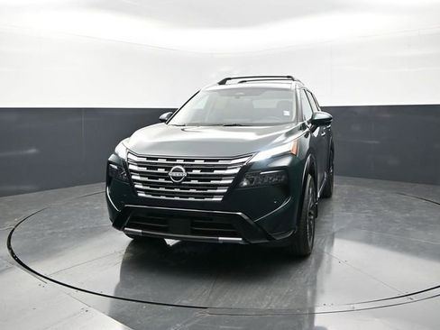 Used 2026 Nissan Rogue Platinum w/ Platinum Premium Package AWD/4WD image 4