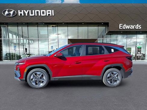 New 2026 Hyundai Tucson SEL image 3