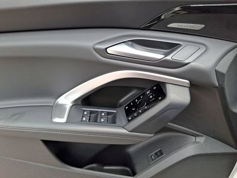 Certified 2025 Audi Q5 Premium Plus AWD/4WD image 12
