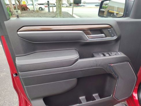 Used 2023 Chevrolet Silverado 1500 RST w/ Z71 Off-Road Package image 21