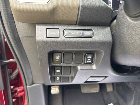 Used 2022 Nissan Frontier SV RWD image 24