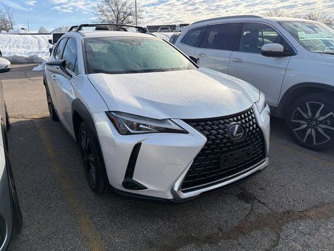 Used 2021 Lexus UX 250h w/ Premium Package image 5