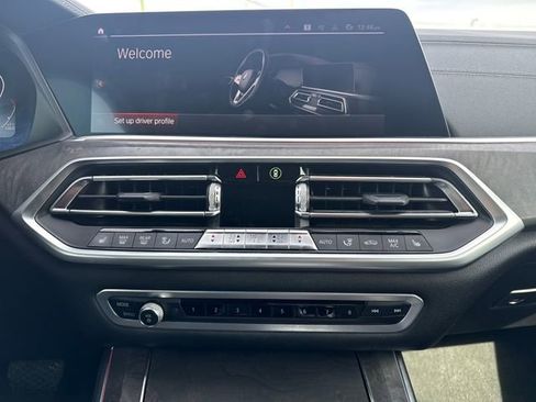 Used 2019 BMW X5 xDrive40i w/ Convenience Package AWD/4WD image 26