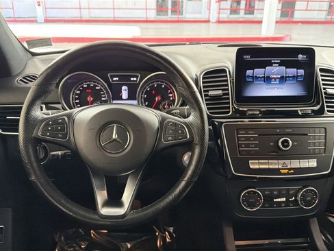 Used 2018 Mercedes-Benz GLE 350 4MATIC image 16