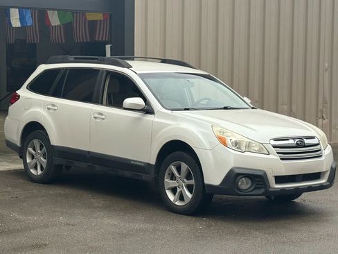 Used 2013 Subaru Outback 2.5i Premium image 1