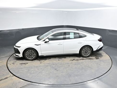 Used 2024 Hyundai Sonata Limited image 26