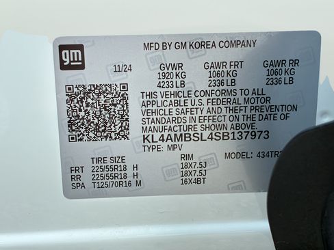 Used 2025 Buick Encore GX Preferred FWD image 29