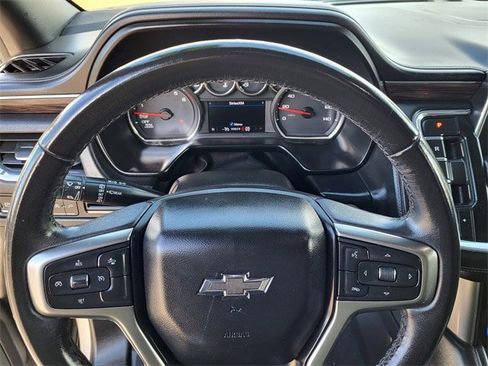 Used 2021 Chevrolet Tahoe Z71 image 11